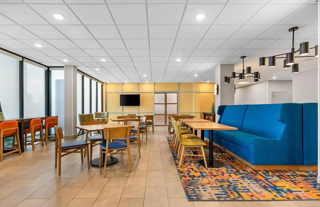 Hampton Inn Chicago-Gurnee-1