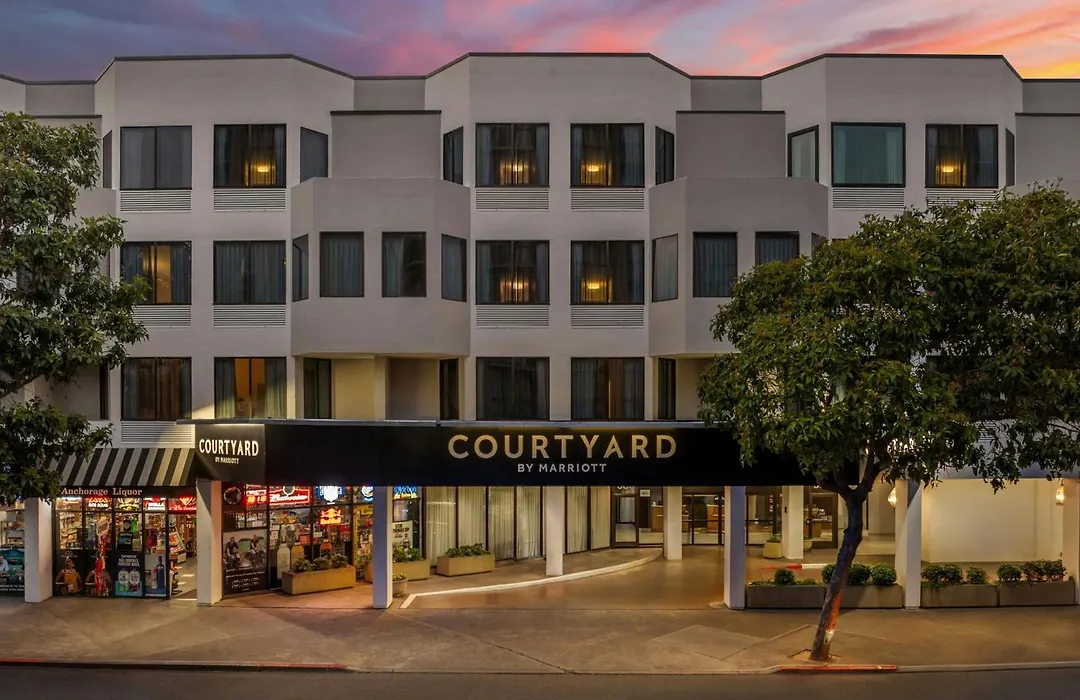 Courtyard By Marriott Fishermans Wharf-1