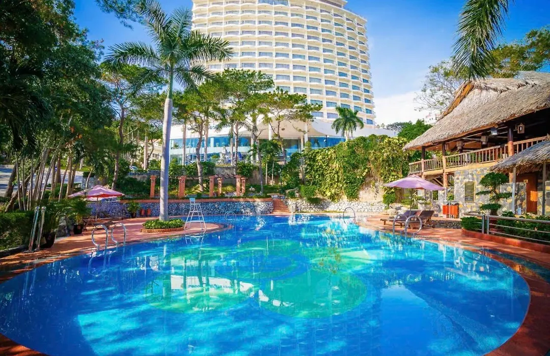 Sai Gon Ha Long Hotel-1
