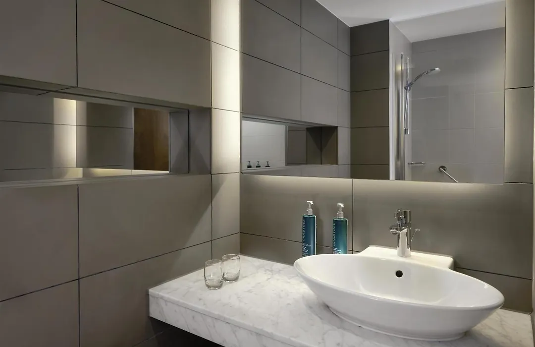Doubletree By Hilton Lincoln-1