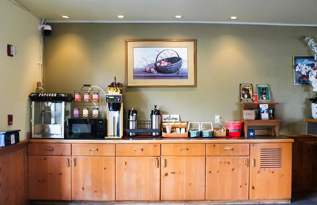 Fidalgo Country Inn-1