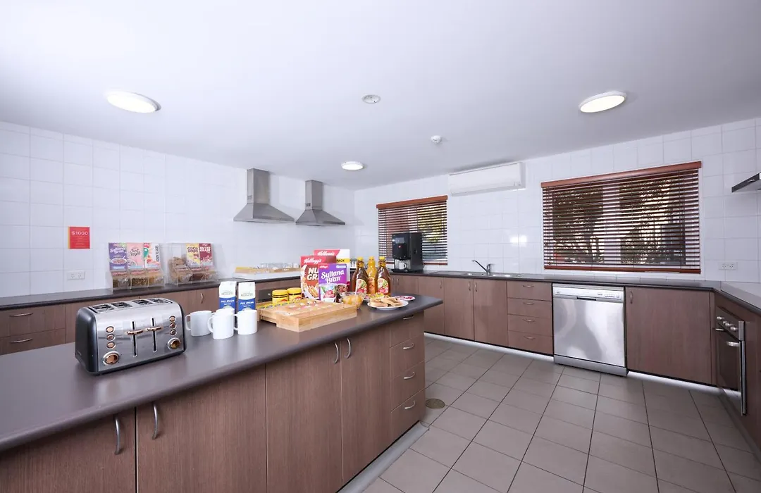 Ibis Budget Perth Airport-1