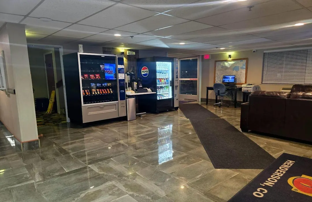Super 8 By Wyndham Henderson North East Denver-1