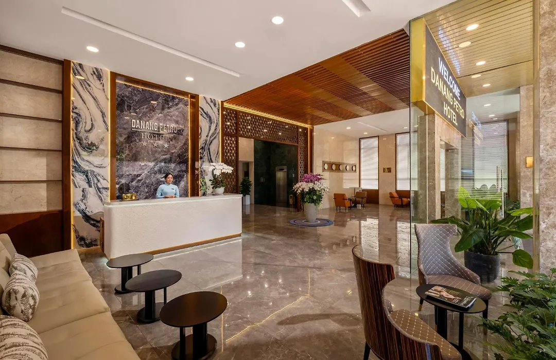 Petro Hotel Da Nang-1