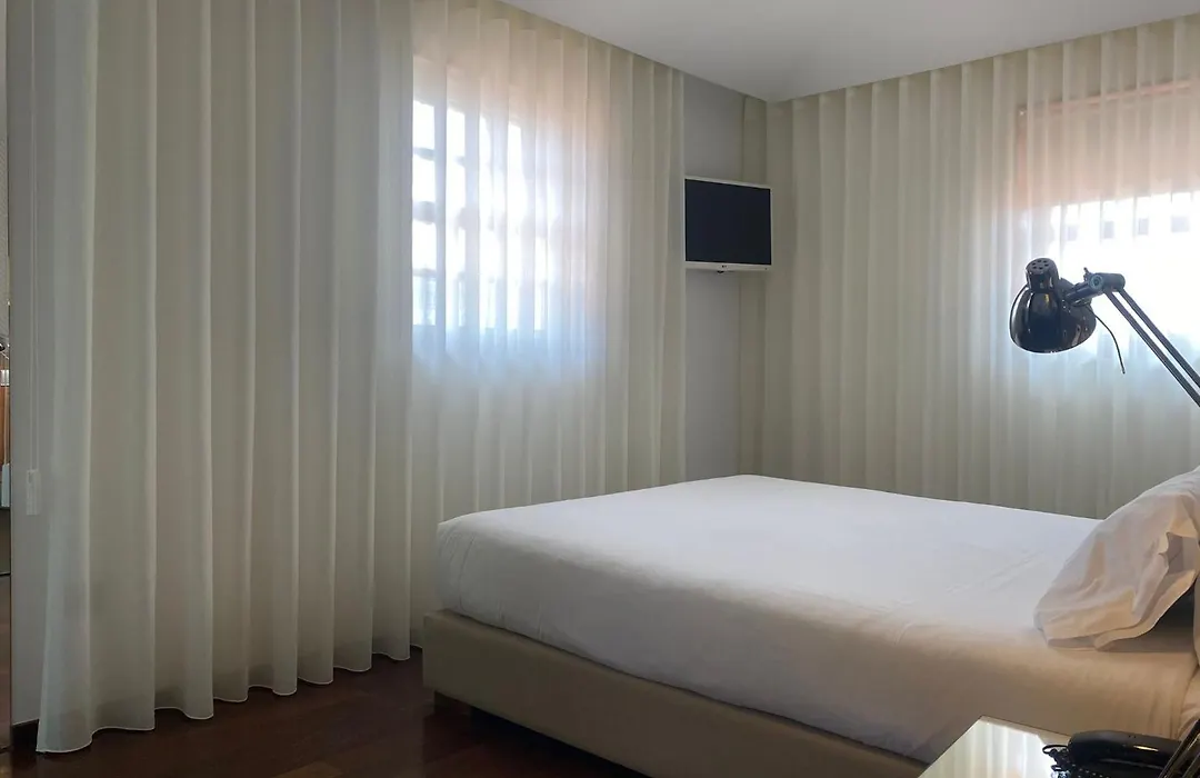 Oca Ribeira Do Porto Hotel-1