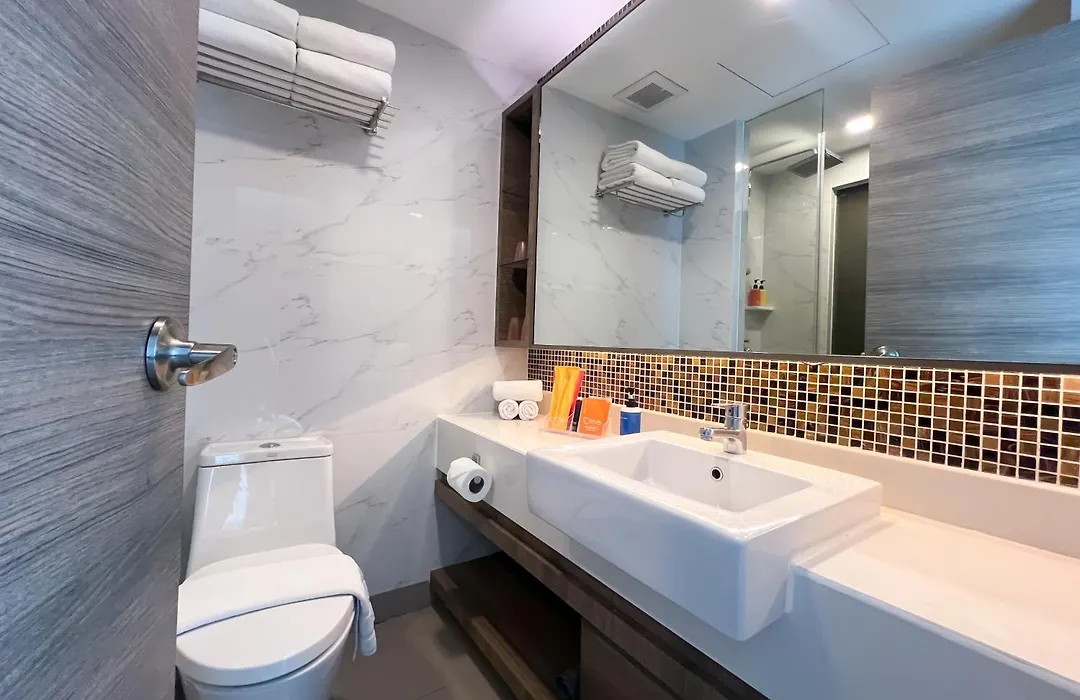 Citrus Sukhumvit 11 By Compass Hospitality-1