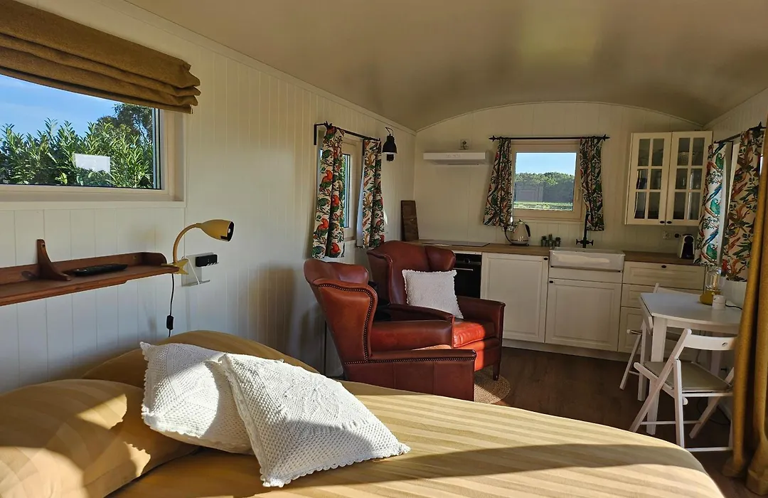 B&B Farmhouse De Loksheuvel-1