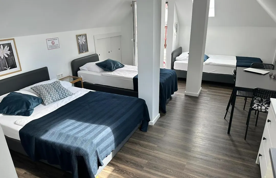 Aparthotel Lenau-1