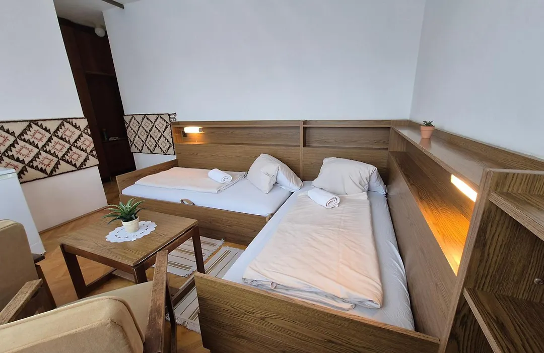 Sophie'S Guesthouse-1