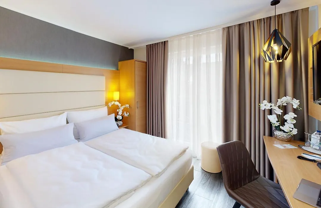 Plaza Inn Heilbronn-1