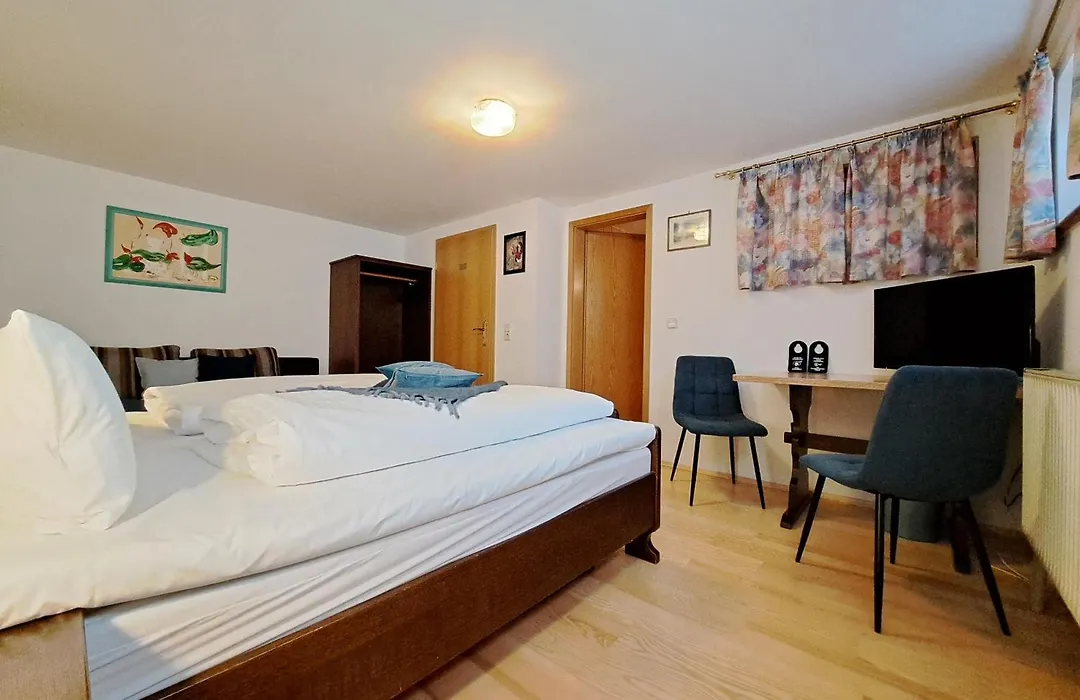 Hotel Bezold-1