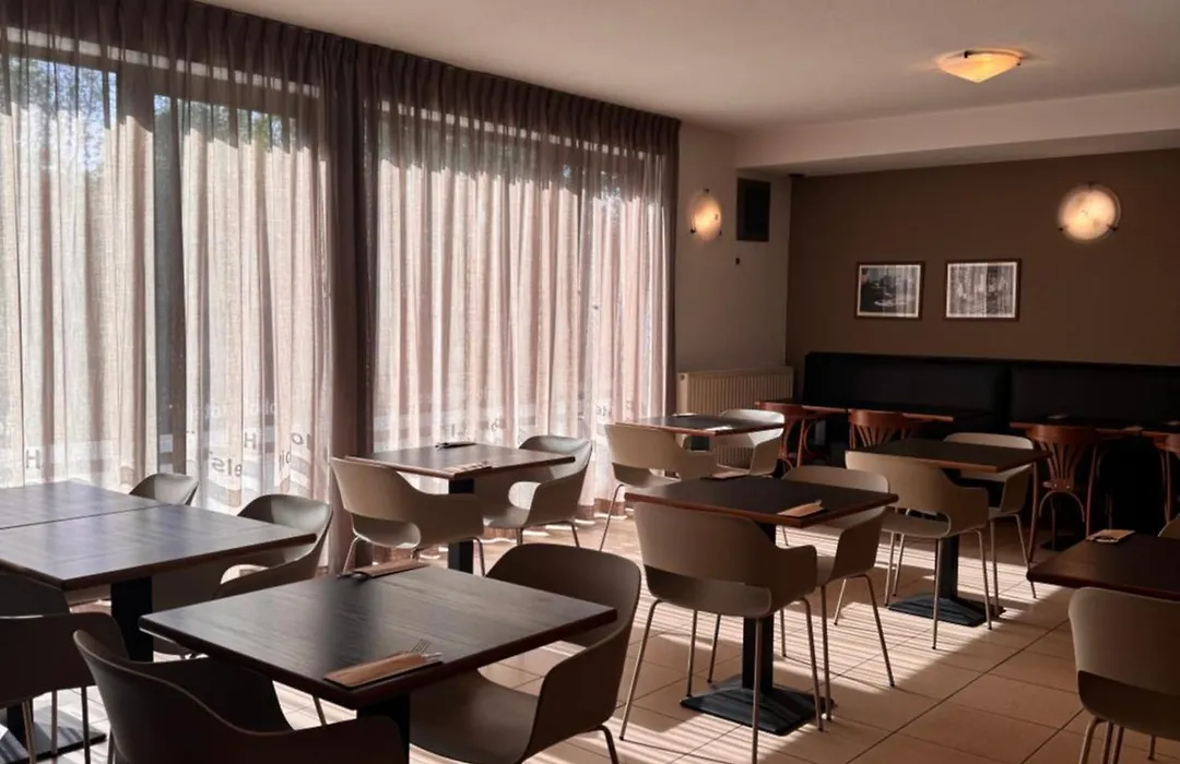 Hobbit Hotel Brussels Airport Zaventem-1