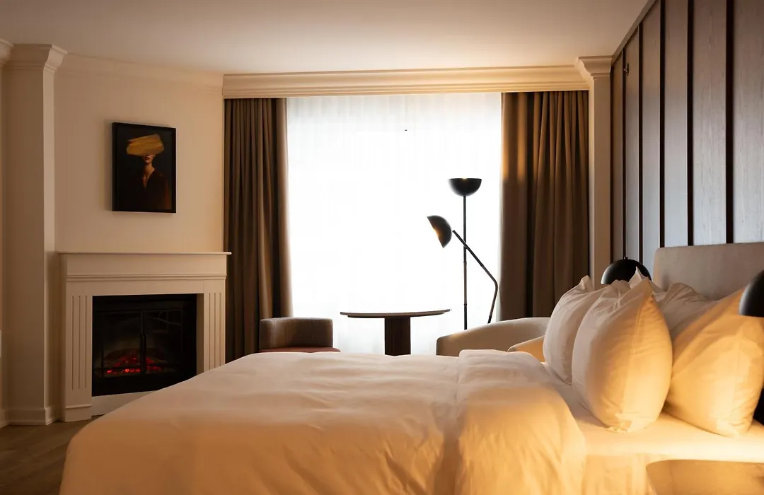 Metcalfe Hotel Montreal By Gray Collection-1