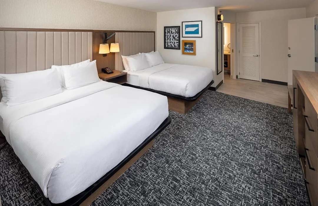 Doubletree By Hilton Johnson City-1
