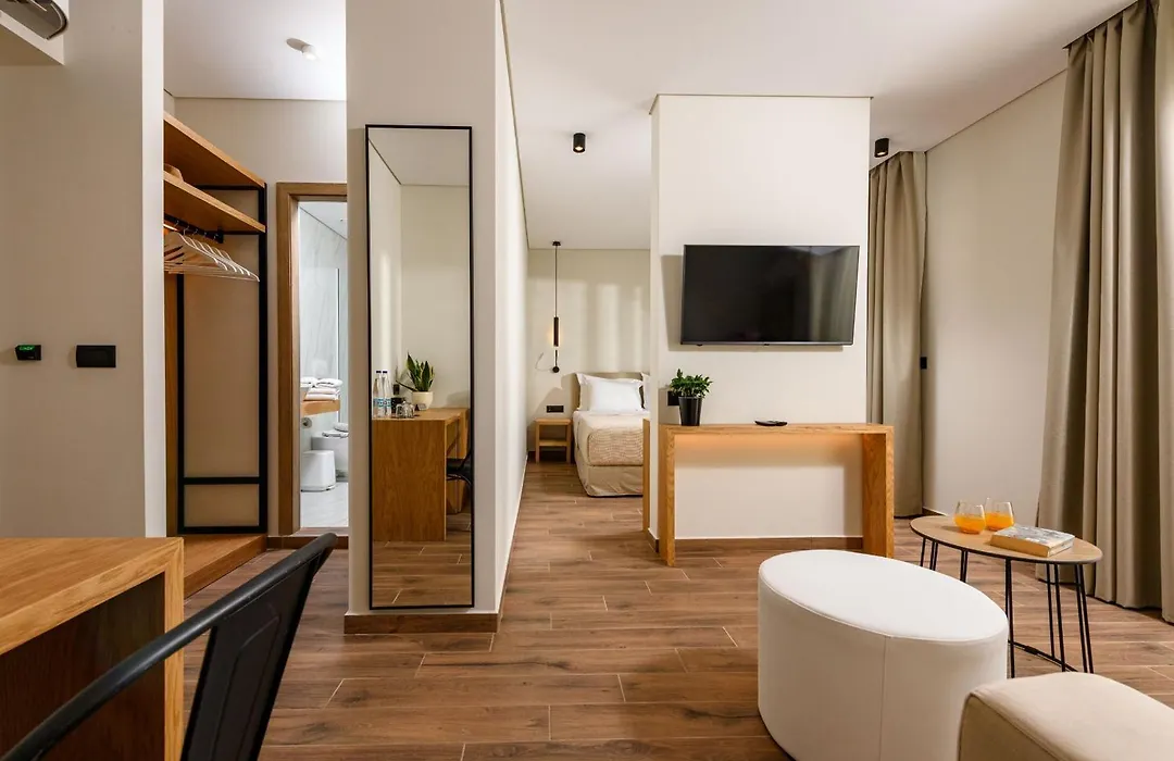 Mary Hotel-1