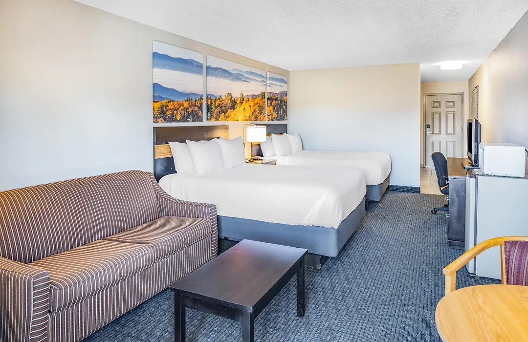 Days Inn By Wyndham Waynesville Nc-1