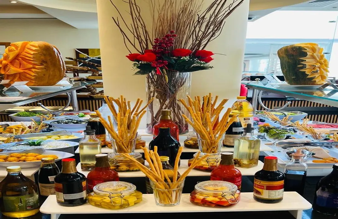 Palm Beach Resort Families And Couples Only-1