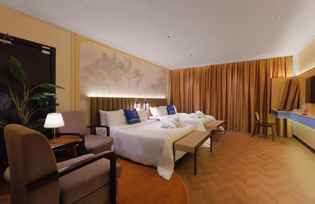 Hotel Sixty3-1