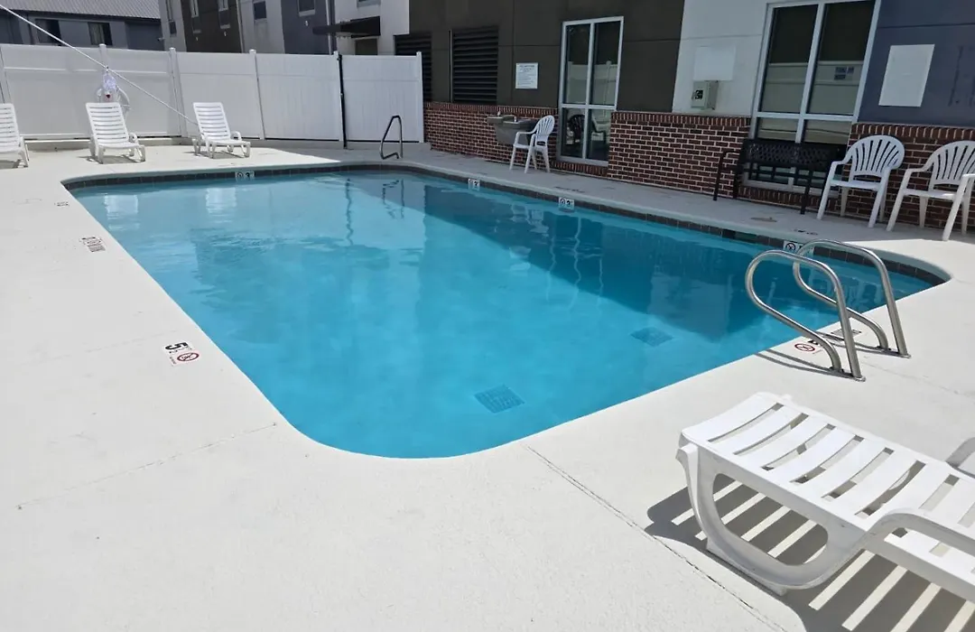 Comfort Inn & Suites Brunswick I-95-1