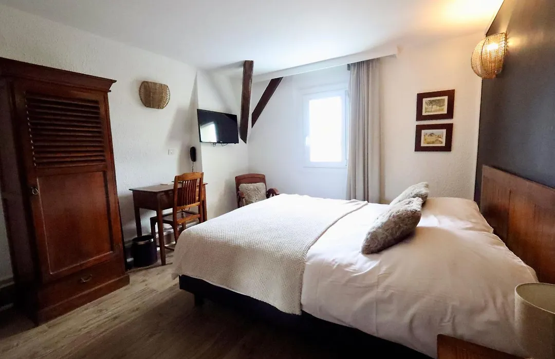 Hotel Du Pot D'Etain-1