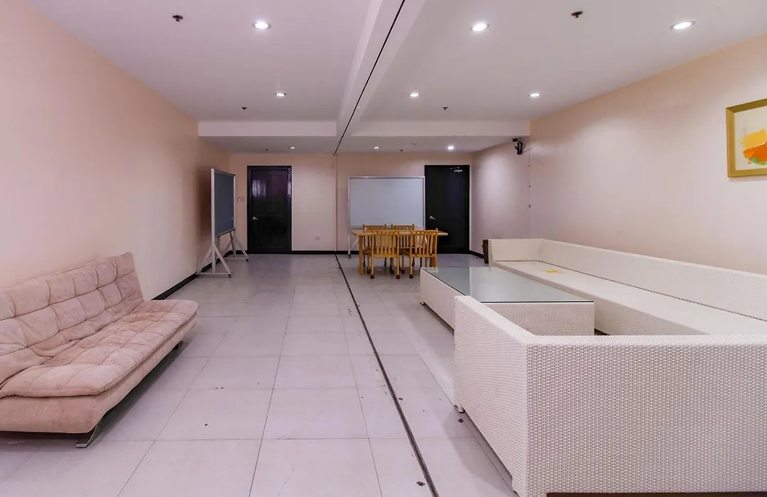 Main Hotel And Suites Cebu-1
