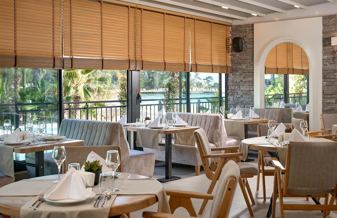 Annabella Park Hotel-1