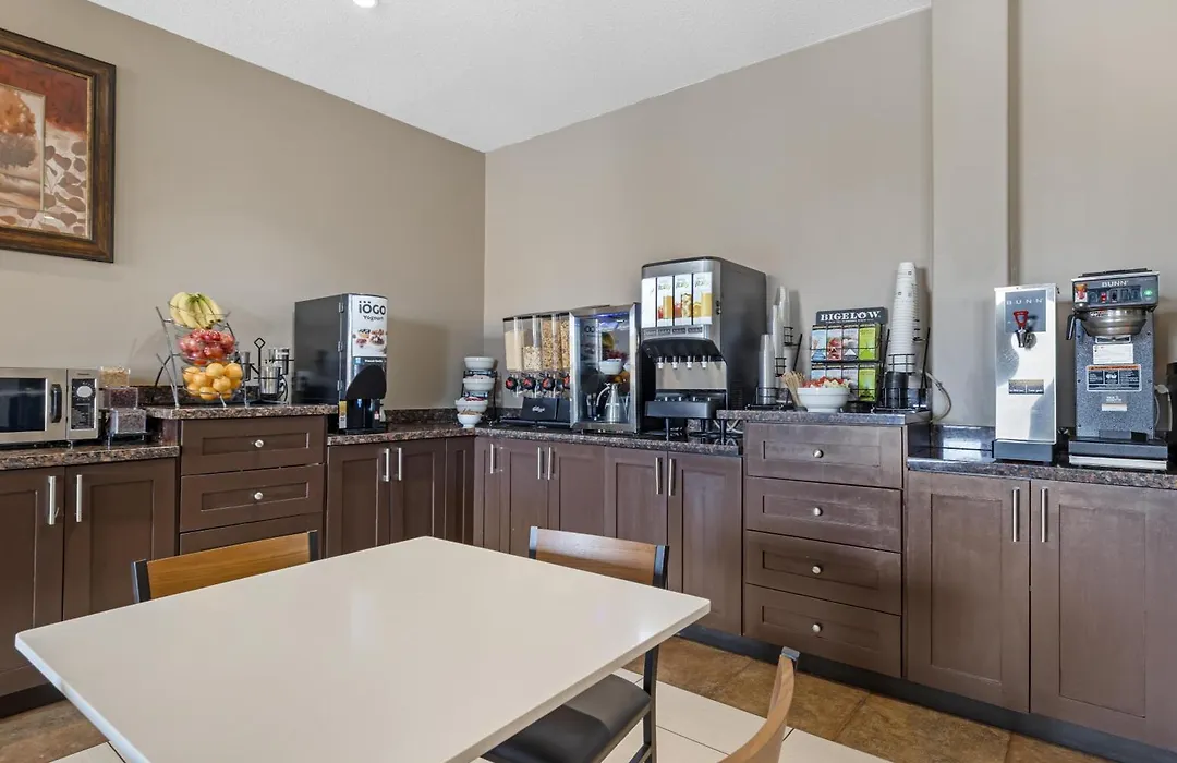 Best Western Estevan Inn & Suites-1