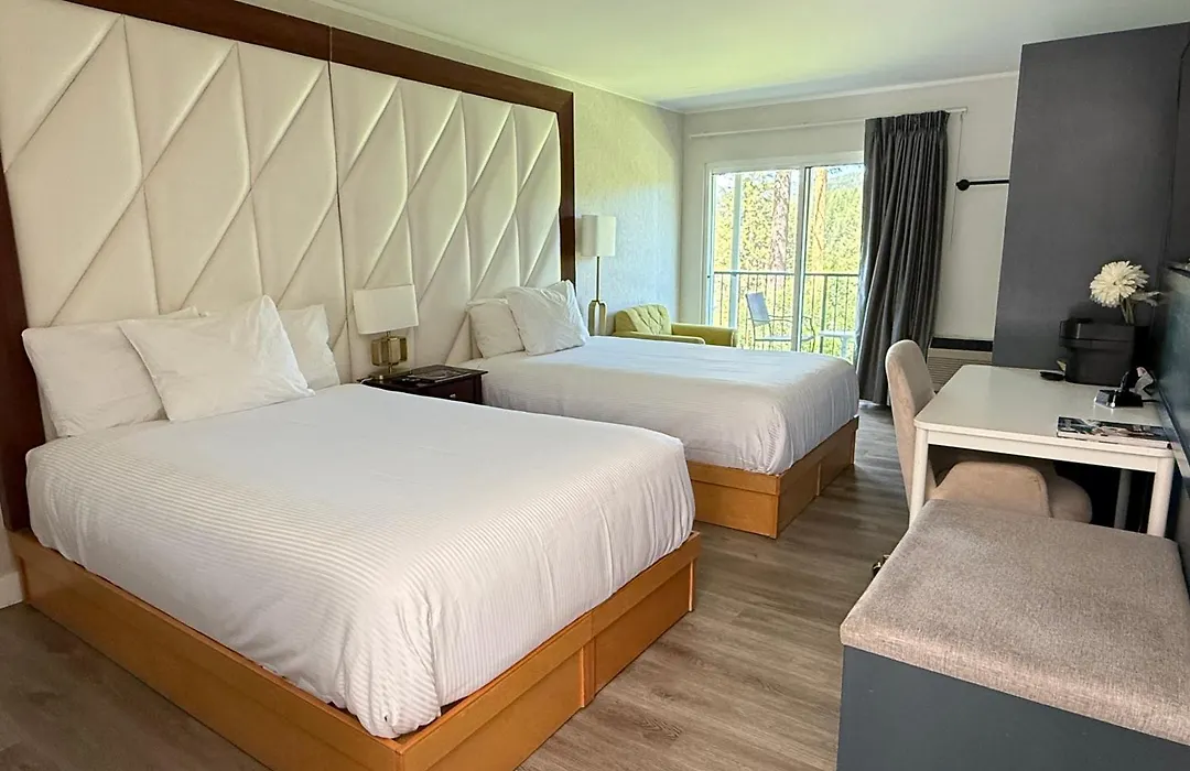 Hotel Civilia Lakeside By Civilia Golf Retreat-1