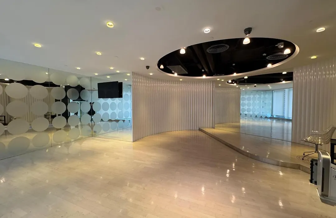 Kowloon Harbourfront Hotel-1
