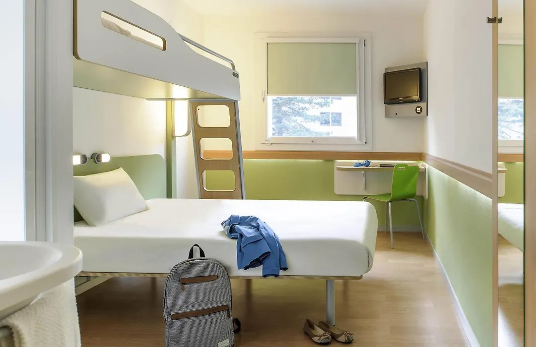Ibis Budget Hamburg Altona-1