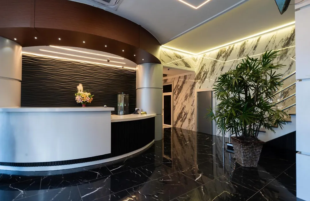 Hotel Elegance Nv-1