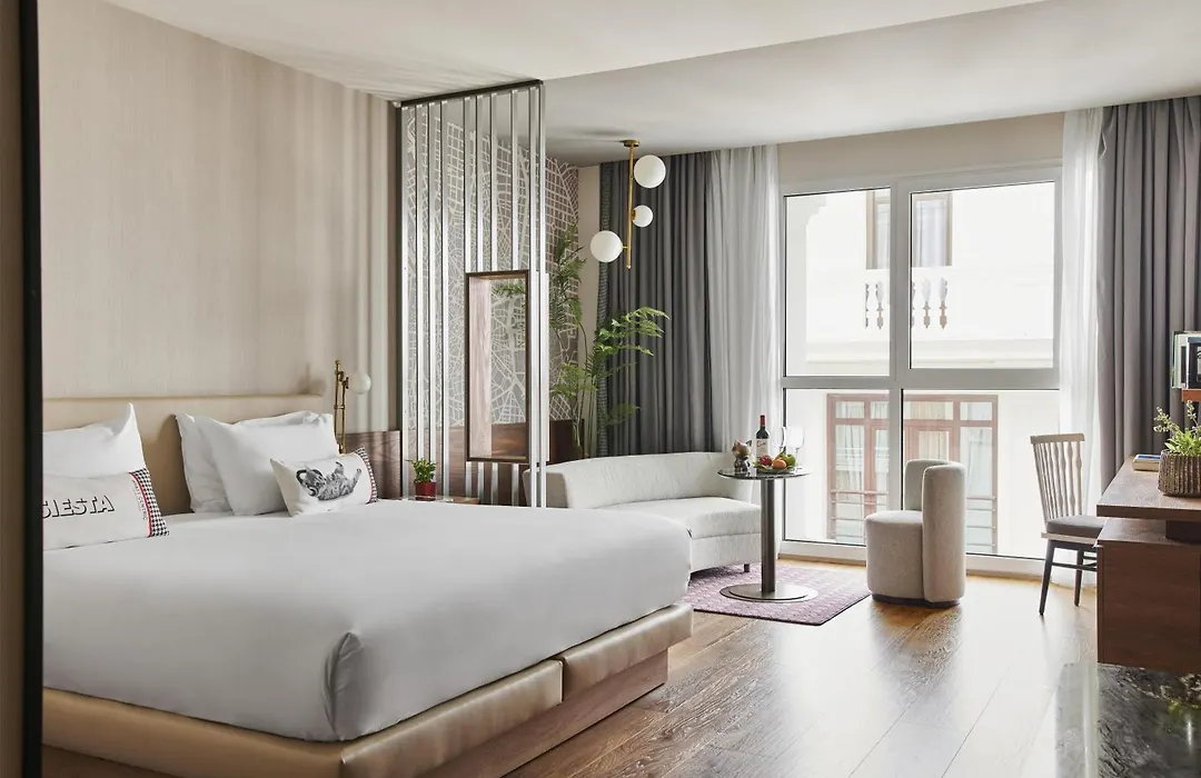 Hyatt Centric Gran Via Madrid-1