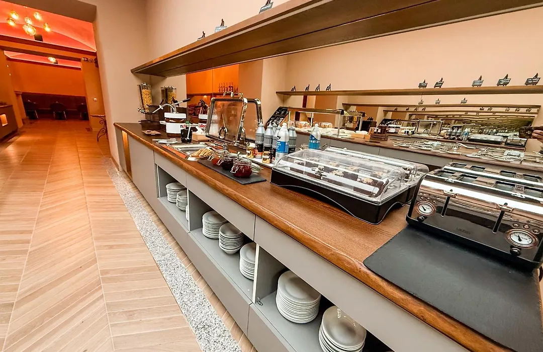 Alfons Boutique Hotel-1