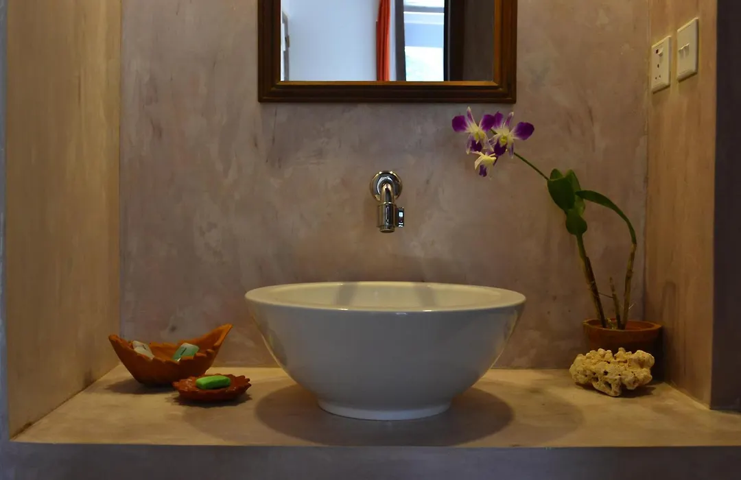 The Secret Guesthouse-1