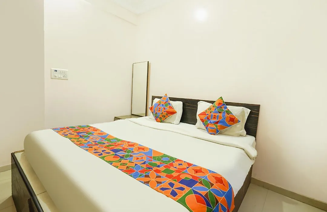 Fabhotel Utsav Palace Inn-1