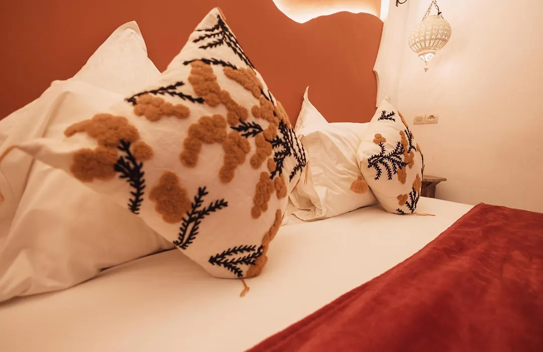 Riad New Moon-1
