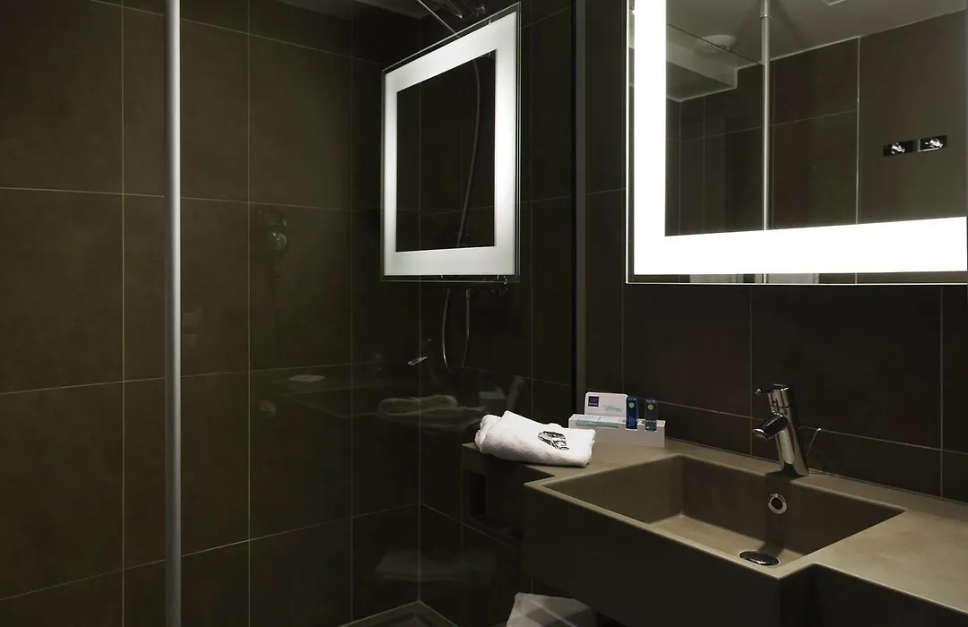 Novotel Leuven Centrum-1