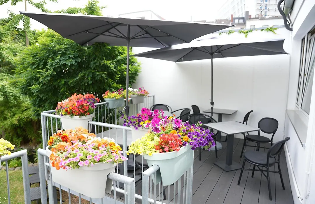 Boutique Hotel Sir & Lady Astor - The Charming City Hotels-1
