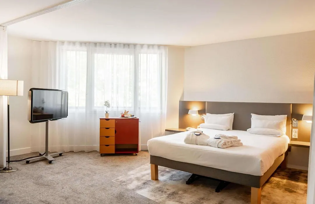 Novotel Suites Cannes Centre-1