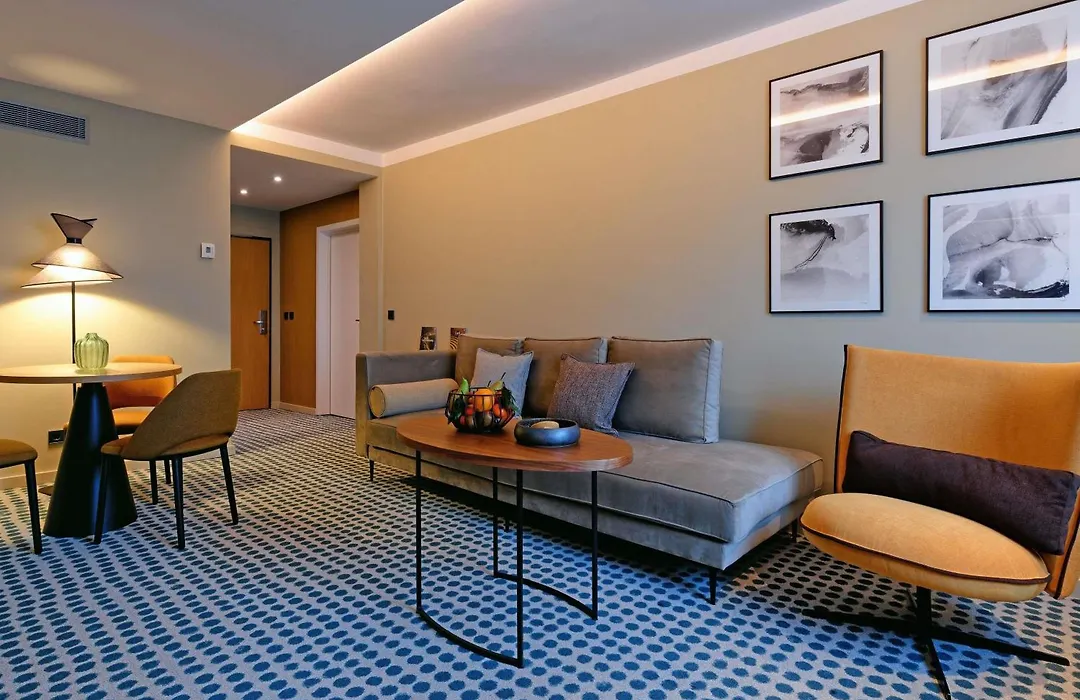 Novotel Luxembourg Kirchberg-1