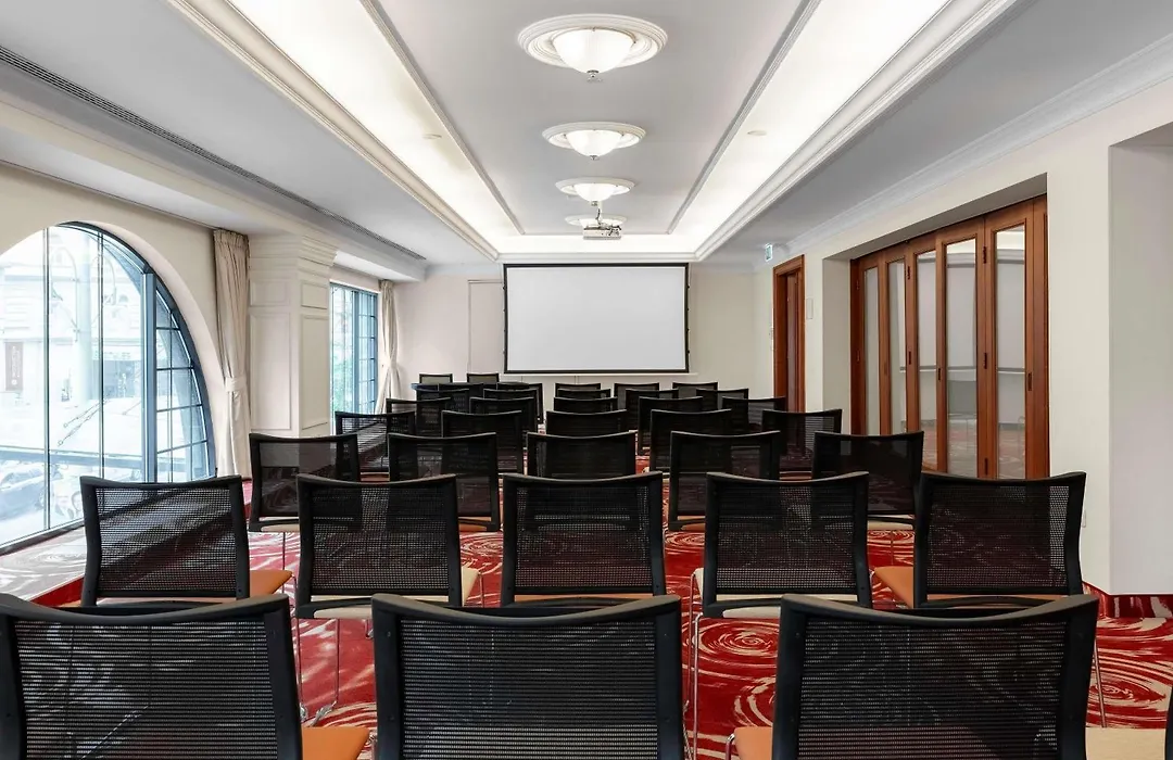 Moevenpick Hotel Budapest Centre-1