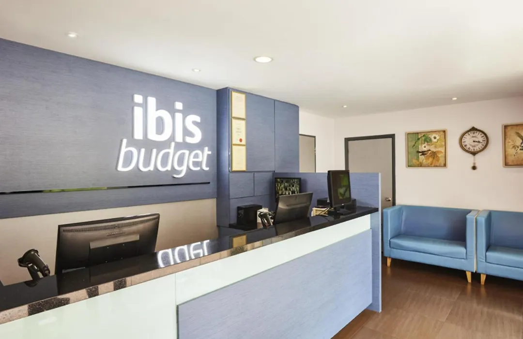 Ibis Budget Singapore Sapphire-1