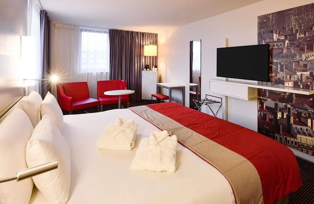 Mercure Lyon Centre Saxe Lafayette-1