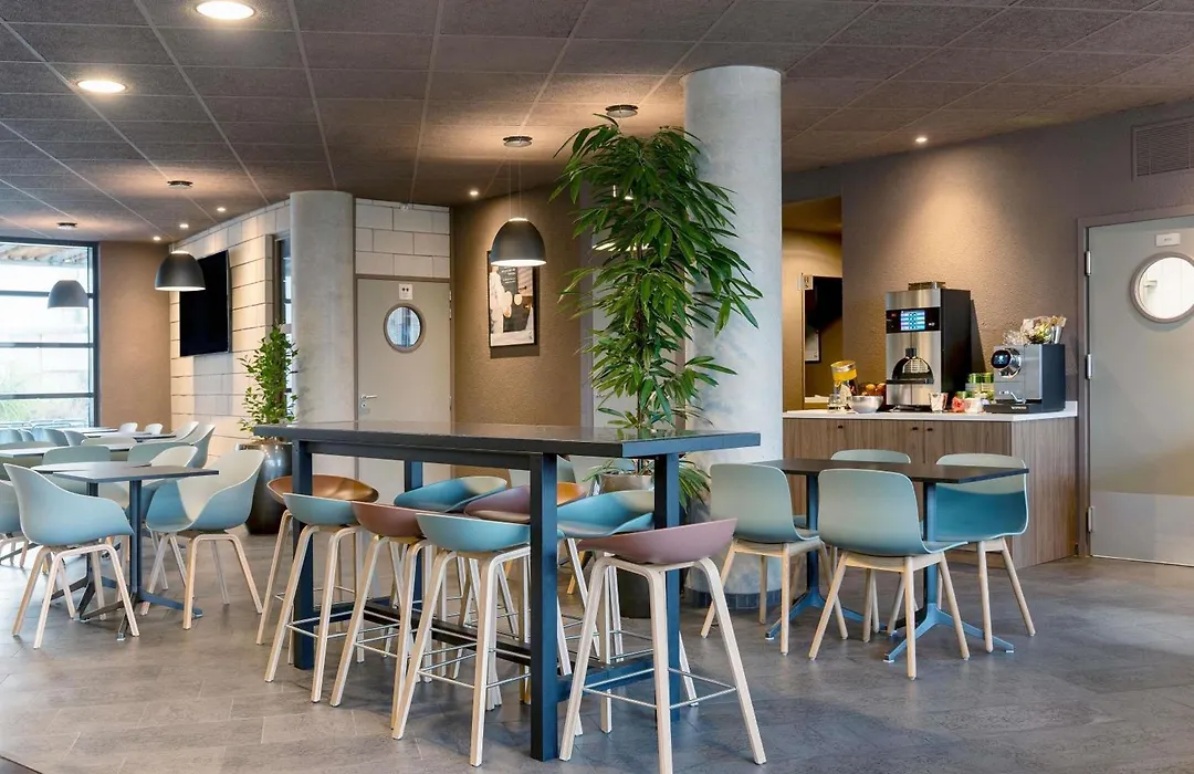Novotel Suites Nancy Centre-1