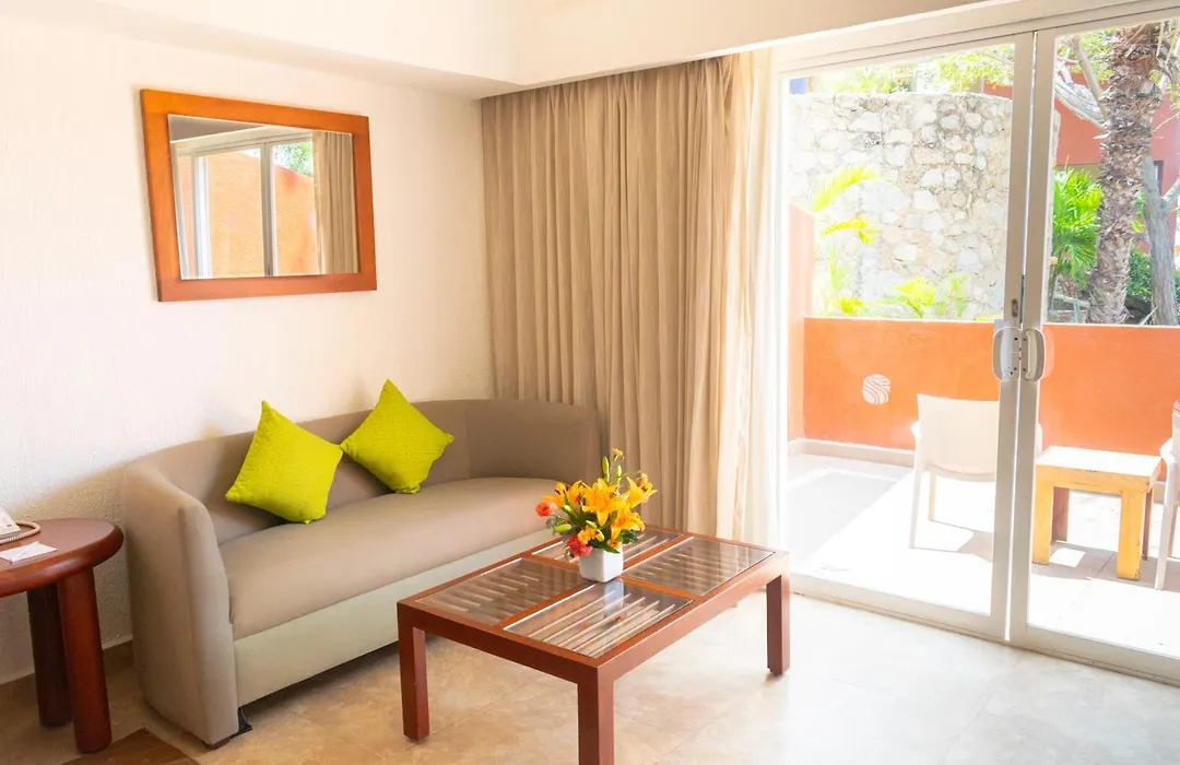 Las Brisas Huatulco-1