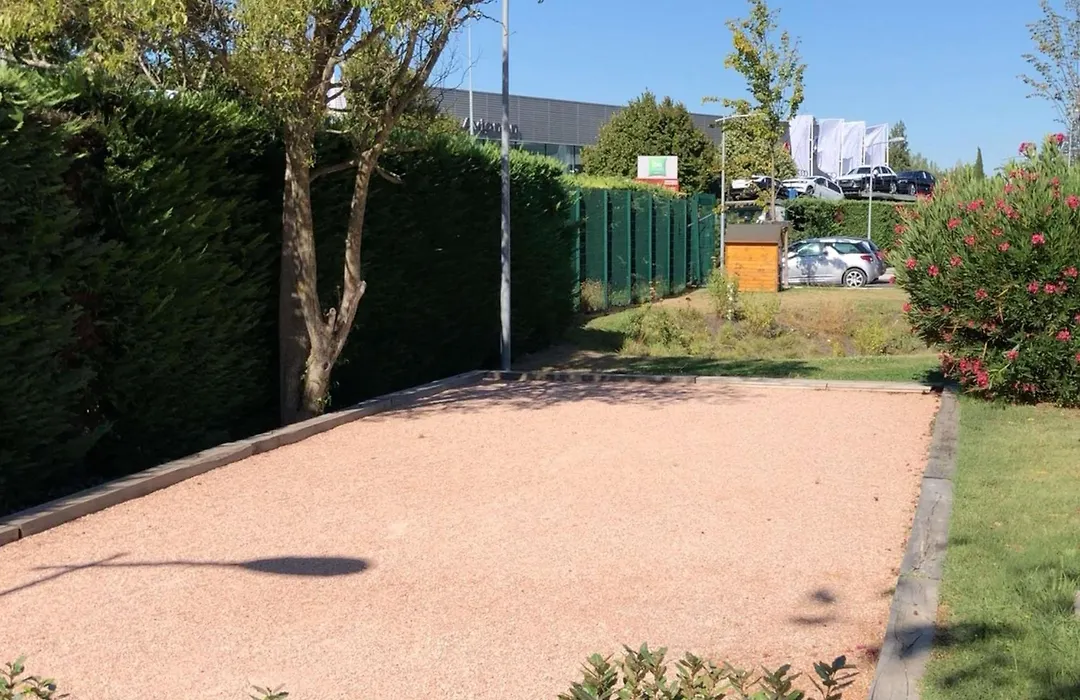 Ibis Styles Avignon Sud-1