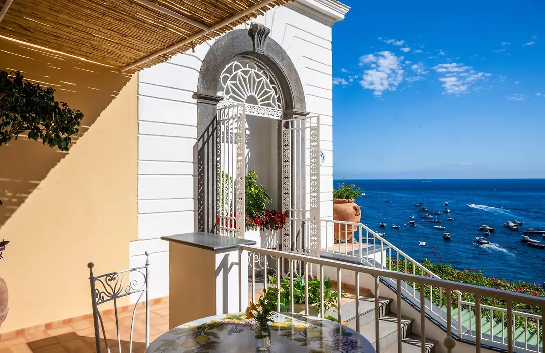Hotel Buca Di Bacco-1