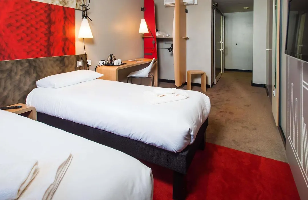 Ibis Sheffield City-1