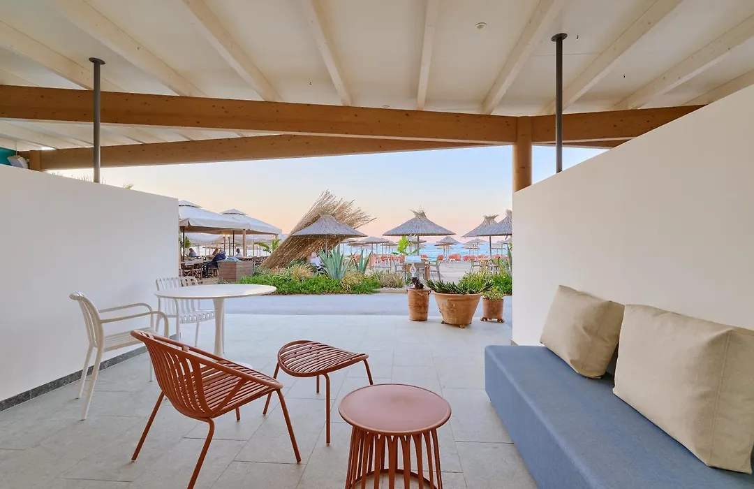 Aptera Beach-1