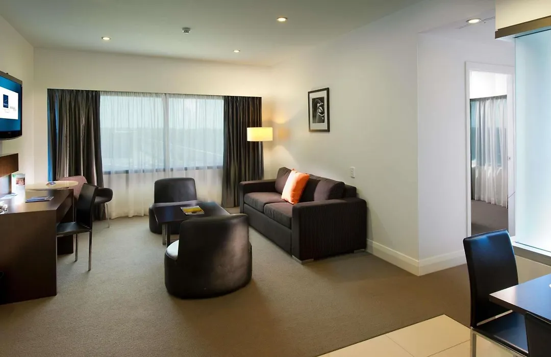 Novotel Brisbane Airport-1